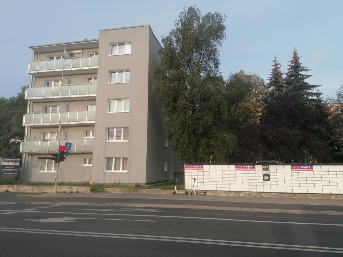 Apartament Dolna Wilda - Klucz W Skrytce Apartamento Poznan Exterior foto